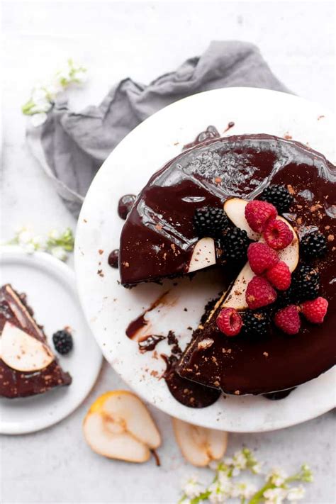 chocolate-harvest-cake-oh-so-delicioso image