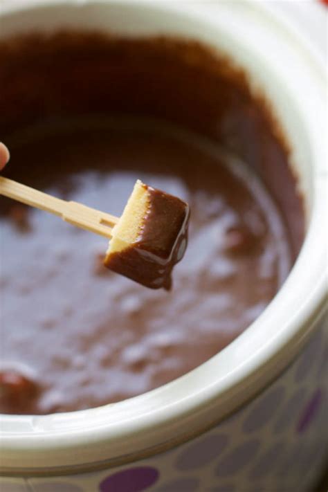 candy-bar-fondue-the-magical-slow-cooker image