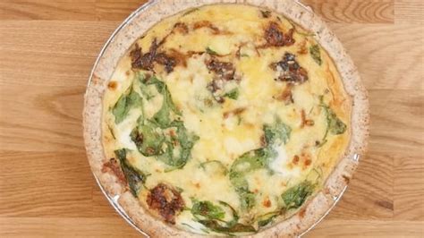 caramelized-onion-spinach-and-feta-quiche-jamie image