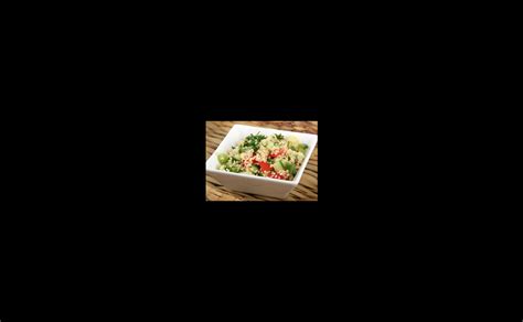 greek-quinoa-salad-diabetes-food-hub image