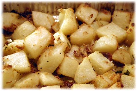 grilled-potatoes-au-gratin-tasteofbbqcom image