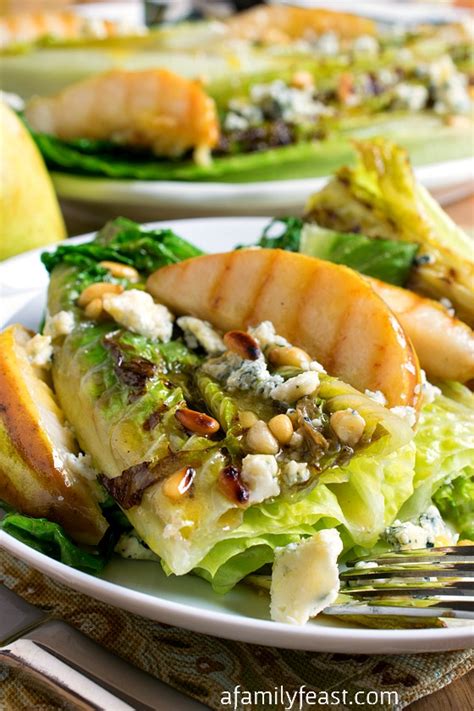 grilled-romaine-hearts-and-pears-with-bleu-cheese image