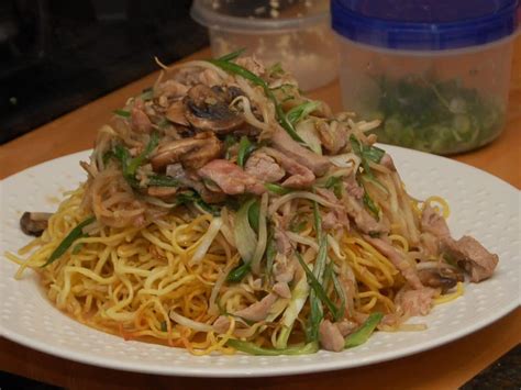 longevity-noodles-easy-recipe-for-home-cooks image