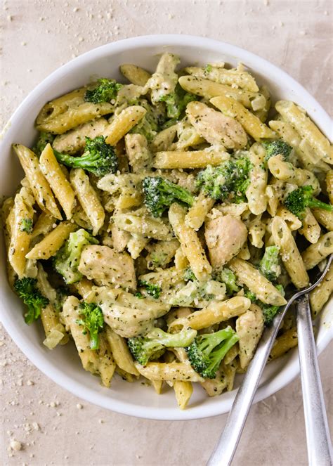 pesto-chicken-and-broccoli-pasta-gimme-delicious image