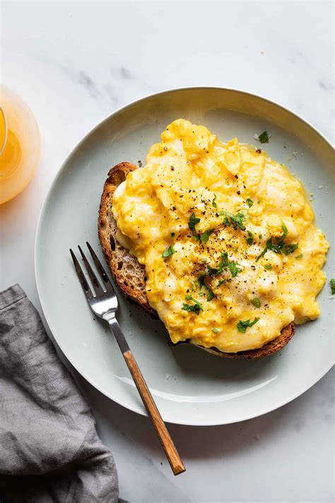 cheesy-scrambled-eggs-for-one-person-jernej-kitchen image
