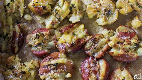 crispy-smashed-garlic-and-herb-potatoes-carnaldish image