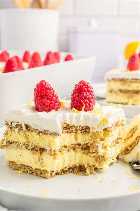 lemon-icebox-cake-easy-no-bake-dessert-little image