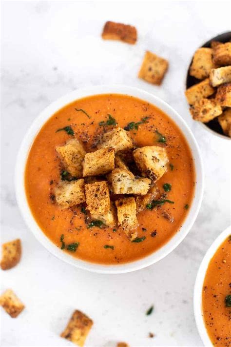 creamy-vegan-tomato-soup-quick-easy-simply image