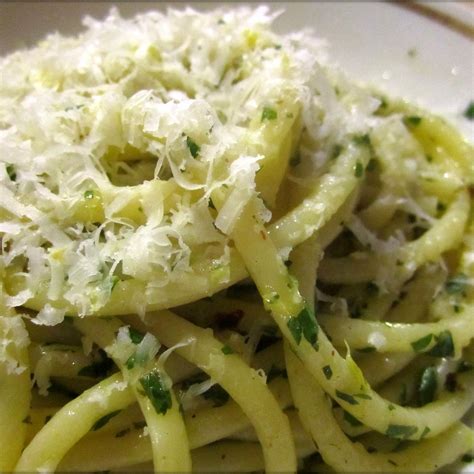 weeknight-lemon-parsley-pasta-recipe-on-food52 image
