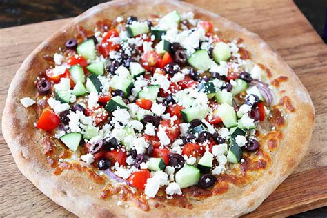 learn-why-greek-style-pizza-is-so-unique-delicious image