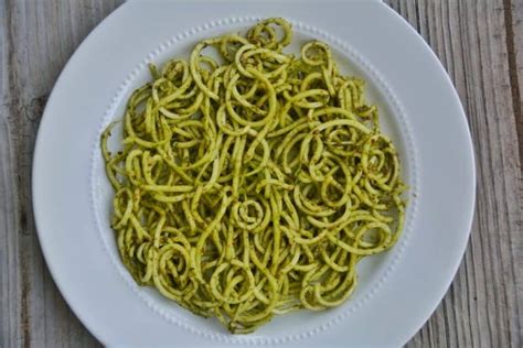 best-low-fat-pesto-sauce-reese-woods-fitness image