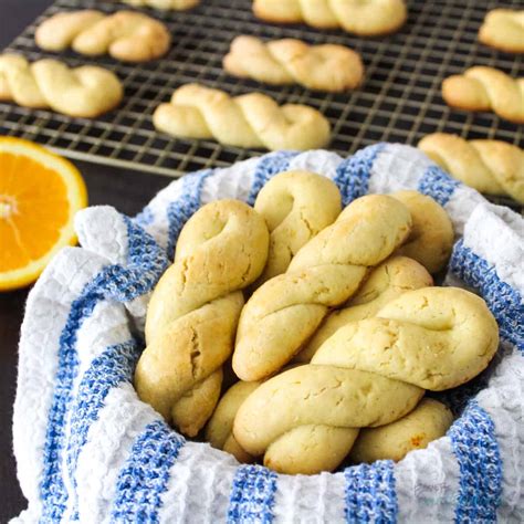 koulourakia-easy-greek-easter-orange-cookies-the image
