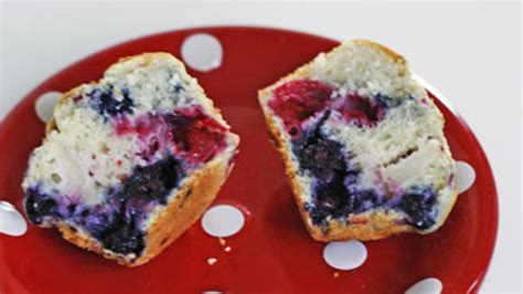 apple-berry-muffins-recipe-tablespooncom image