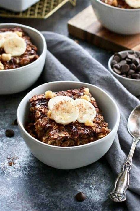 banana-chocolate-chip-baked-oatmeal-easy-and-healthy image