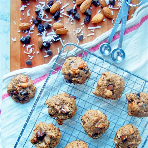 5-ingredient-trail-mix-cookies-healthy-and-easy image