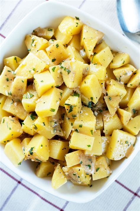 healthy-herb-and-vinegar-potato-salad-healthy-hints image