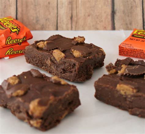 no-bake-reeses-fudge-bars-that-will-wow-your image