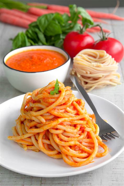 pomarola-tuscan-tomatoes-sauce-for-pasta-my-family image