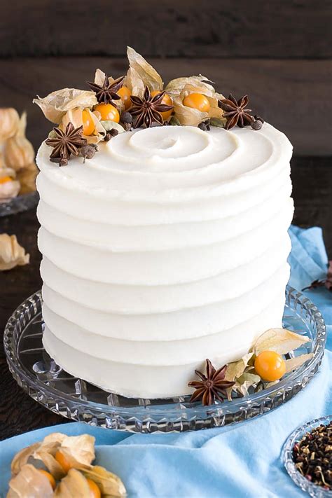 chai-cake-with-cream-cheese-frosting-liv-for-cake image