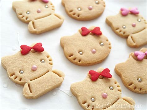 hello-kitty-cookies-bake-with-paws image