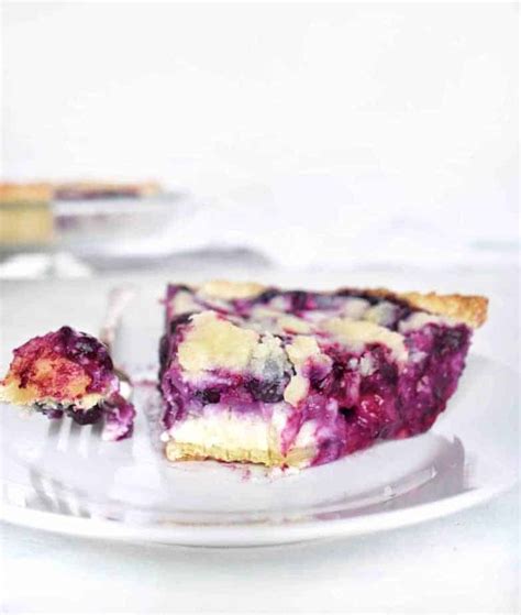 blueberry-sour-cream-pie-in-fine-taste image