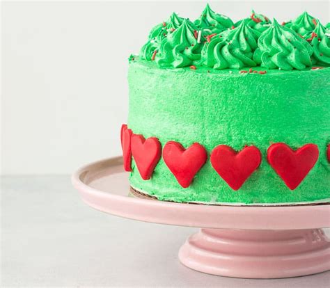 grinch-cake-the-itsy-bitsy-kitchen image