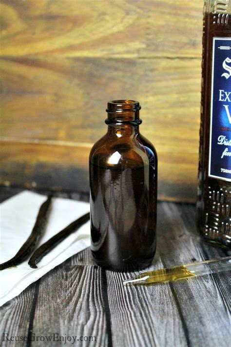how-to-make-vanilla-extract-double-fold-reuse-grow image