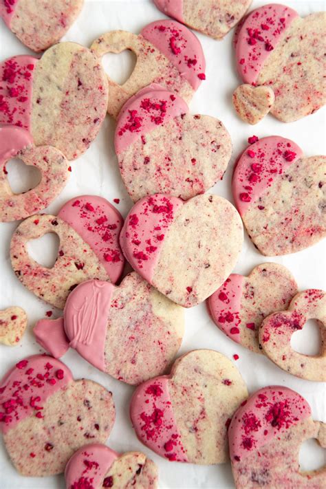 raspberry-shortbread-cookies-bakes-by-brown-sugar image