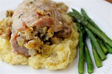stuffed-chicken-thighs-easy-comfort-food-foody image