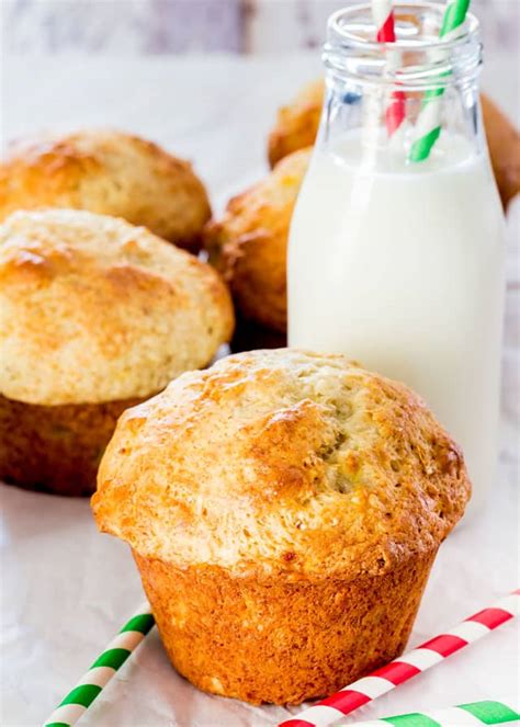 the-perfect-banana-muffins-jo-cooks image