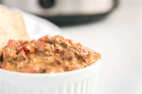 the-best-slow-cooker-queso-dip-recipe-deliciously image