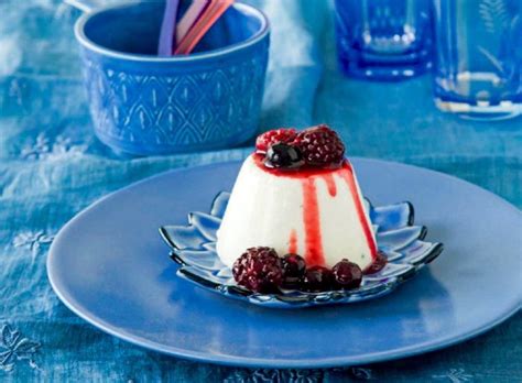 buttermilk-puddings-with-mixed-berries-readers-digest image