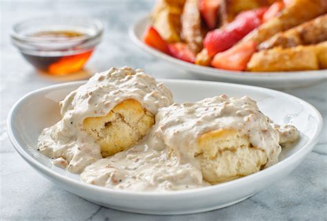 make-easy-homemade-biscuits-with-mayonnaise image