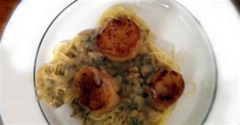 10-best-scallops-with-white-wine-cream-sauce-recipes-yummly image