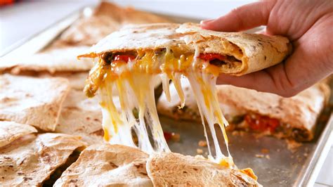 quesadilla-authentic-recipe-tasteatlas image