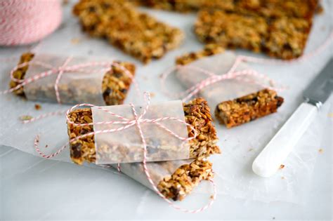 healthy-granola-bars-recipe-sugar-free-grain-free image