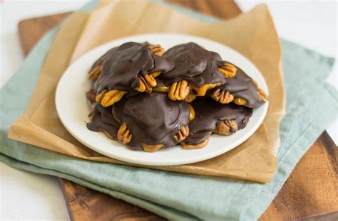 turtle-candy-with-pecans-and-caramel-recipe-the image