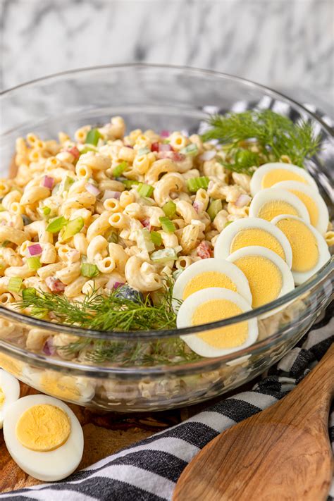 moms-old-fashioned-macaroni-salad-with-egg image