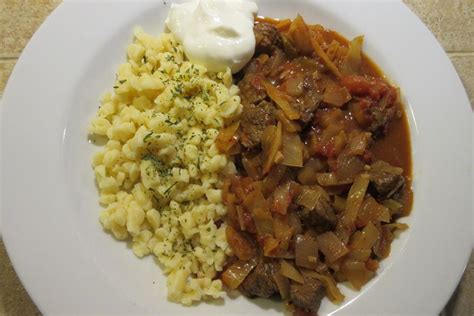 hungarian-goulash-with-spaetzle-skip-the-salt-low image