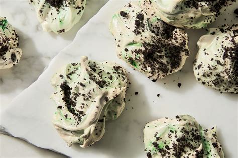best-mint-meringue-cookies-recipe-how-to-make image