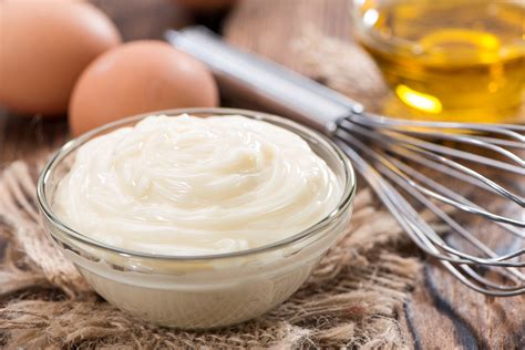 homemade-basic-mayonnaise-stay-at-home-mum image