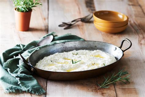 parmesan-herb-grits-the-old-mill image