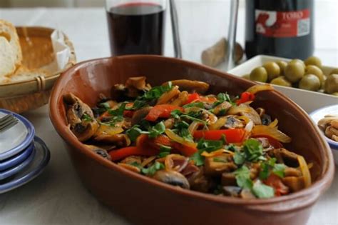 chorizo-mushrooms-and-onions-lydias-flexitarian image