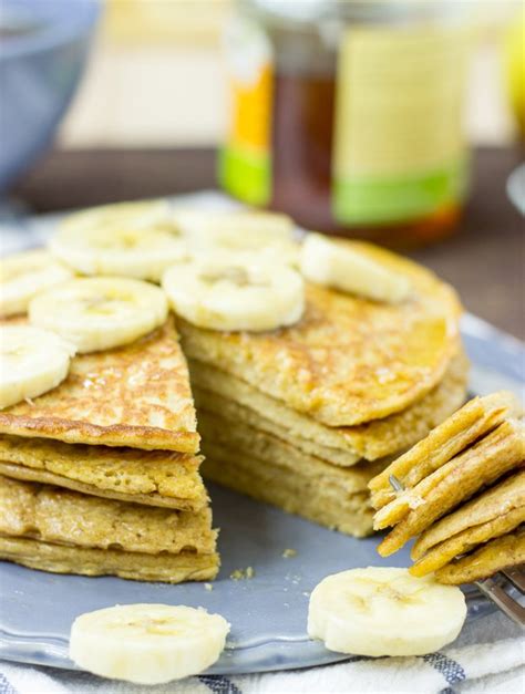 3-ingredient-cottage-cheese-pancakes-high-protein-gf image