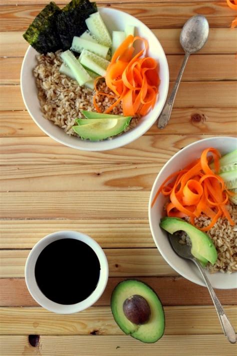 deconstructed-vegetarian-sushi-bowl-the-wheatless image