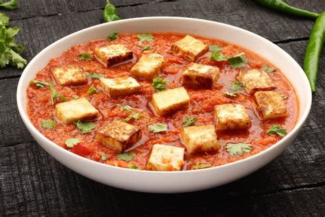 tofu-tikka-masala-a-tomato-coconut-curry image