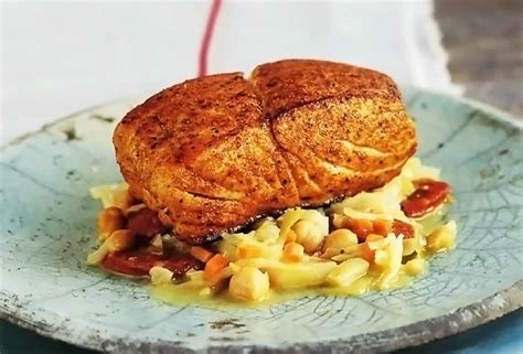 pan-roasted-halibut-chickpeas-and-chorizo-leites image