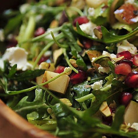 best-arugula-pear-pomegranate-and-goat-cheese image