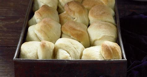 parker-house-rolls-new-england-today image