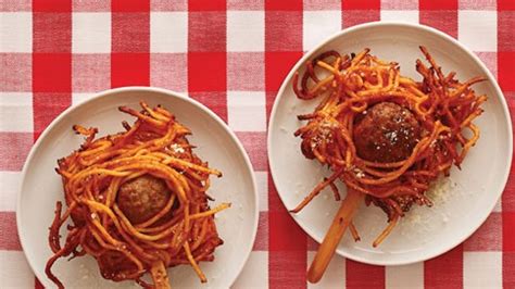 deep-fried-spaghetti-and-meatballs-on-a-stick-bon image